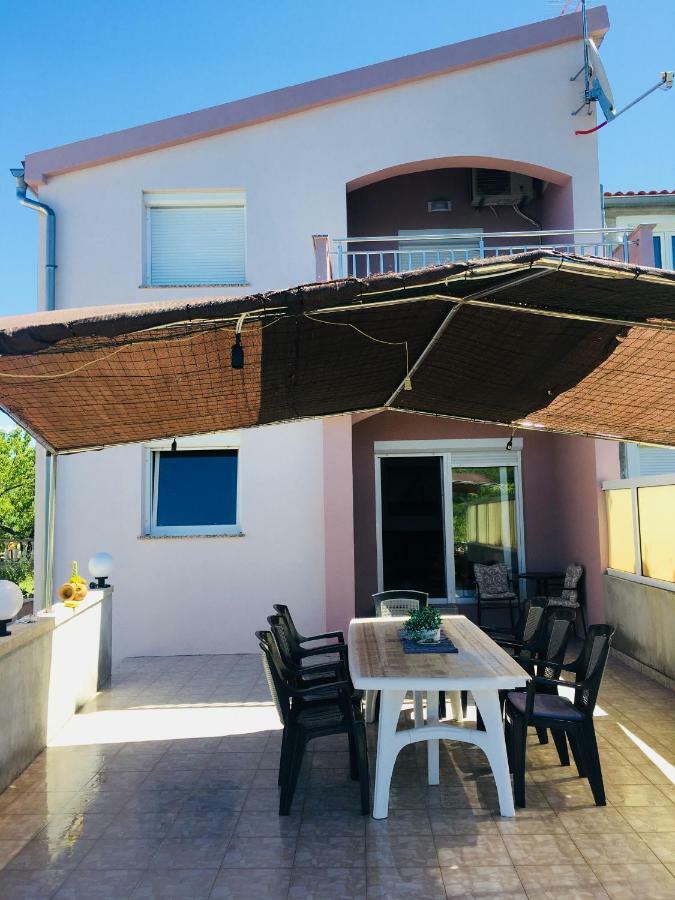 Ferienwohnung DaMa Obrovac Exterior foto