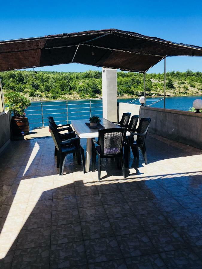 Ferienwohnung DaMa Obrovac Exterior foto